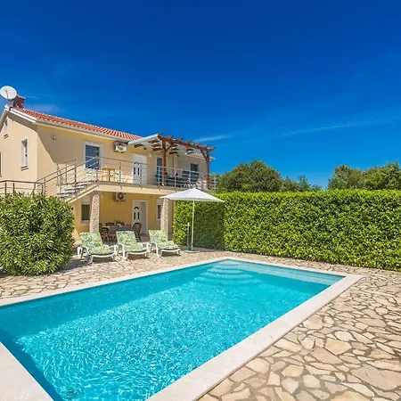 Kosic Villa *